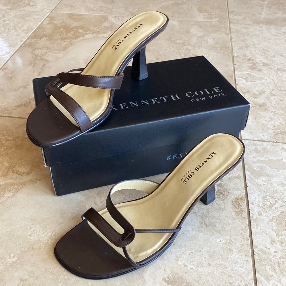 Kenneth Cole New York strapless sandals